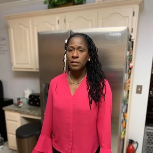 Meet your Posher, Angela